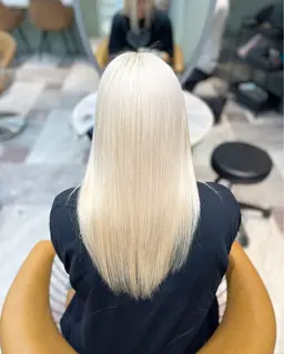 ケアブリーチリタッチカラー＋最高峰TOKIO TR ＋リファマイクロファインバブル