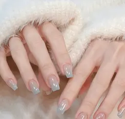 チップ長さ出し10本チーク／カラーグラデーションネイル🩷