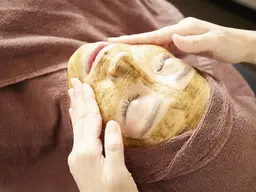 次世代ハーブピーリング🌿剥離なし💕肌質改善、ニキビ肌、ニキビ跡、美白、美肌、毛穴、黒ずみに！