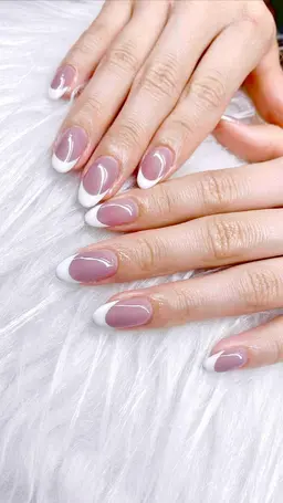 フレンチネイル(白)