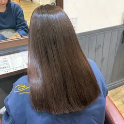 【19日19時〜🌸】毛先カット検定モデル🫐(肩下で3㌢ほどカットの方)ケアトリートメント付き🍒