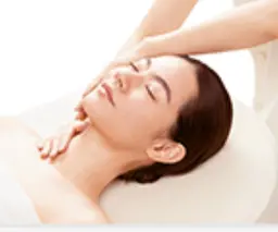 透明感を手に入れたい方の為の集中美白ケア💎超音波毛穴洗浄➕ぷるぷるアルゲパック🩵首肩/肩甲骨/手足もしっかりとケア✨