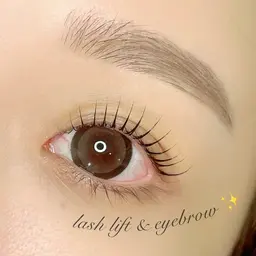 🎀(パリジェンヌ)ラッシュリフト上下＋アイブロウWAX🎀【再来＋1000円】