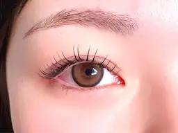 🩵【限定30名｜話題のLEDマツエク】持続力UP！沁みにくい！フラット100本¥7700→¥6000🩵