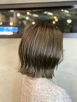 ブリーチなし⚡️ナチュラルハイライト⚡️+艶カラー+カット