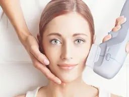 ★小顔&美肌★最先端12Dリフト打ち放題+BBL光+全顔脱毛+小顔コルギ+肩首+美肌パック