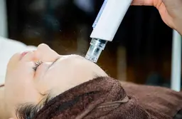 ✨エアバリ、EMSとアイケアのトリプル効果で目元パッチリ！マイナス5歳！✨60分コース🍀