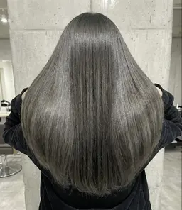 髪質改善トリートメント（ケアプロ）超音波振動で浸透率UP‼️