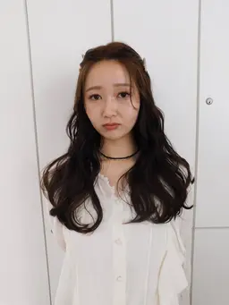 【人気No.1メニュー⭐️】❤️艶カラー＋似合わせカット❤️20%off‼️¥12430→¥9944