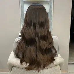 【平日限定】アディクシーカラー＋Amatoraトリートメント　￥7500