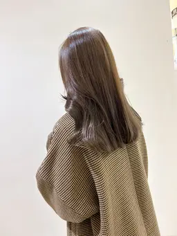 カット(ロング)＋カラー　施術無料