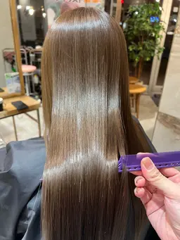 ｛❤️メディアで話題沸騰❤️これぞ最高峰、高濃度コラーゲン、抗酸化成分etc配合✨｝極上髪質改善ウルトワトリートメント