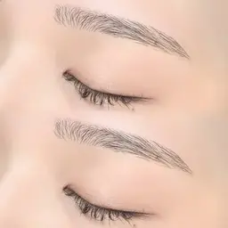 ⭐️ 1月16日16:30​〜​限定　似合わせ美眉スタイリング⭐️