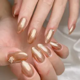 【ミラーネイル】シンプルだけど華やかに✨光沢感たっぷりキラキラミラー💿