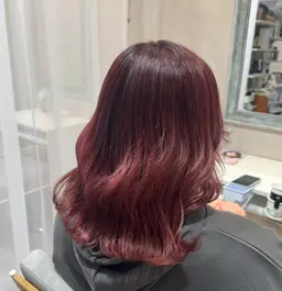 【✨いつもと違う雰囲気に✨】🫧毛先カット+ブリーチ+オンカラー+トリートメント🫧