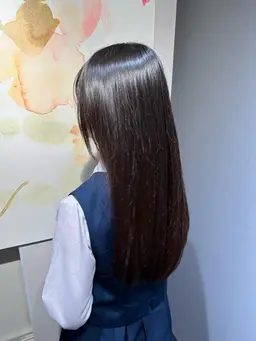 癖が気になる人必見‼️髪質改善ストレート うねりや広がりを無くしたい！ツヤツヤにしたい方是非！