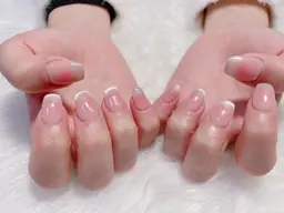 Hand【Jrネイリスト】★オフ無し★ハンド◆マグネットラメグラデーションフレンチ+チークネイル