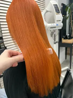 🩵ブリーチリタッチ+オンカラー+トリートメント🩵