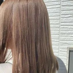 【全頭ブリーチ】🌿ハイトーン🌿世界一痛ませないブリーチ🌿ファイバープレックス＋クオルシアカラー🌿ダブルカラー🌿