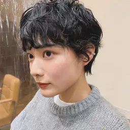 ⭐️２月11日18:00​〜​ショートカット＋パーマ＋オージュアトリートメント⭐️