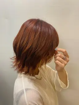 ブリーチリタッチ+オンカラー＋選べるトリートメント🌸