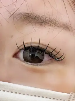 本日空きあり🌈フラットラッシュ140本(オフ込み.アイシャンプー付き)