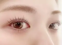 パリジェンヌラッシュリフト上🧚‍♀️ガッツリパーマをかけたい方・ナチュラルなカールがお好みの方どちらもオススメ🌟