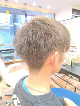 メンズ限定　👨‍🎤Wカラー（ブリーチ+ファッションカラー）★✨期間限定メニュー（カットなし）