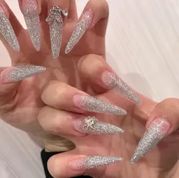 チップスカルプ★ジェルオフ込★ラメグラデーション