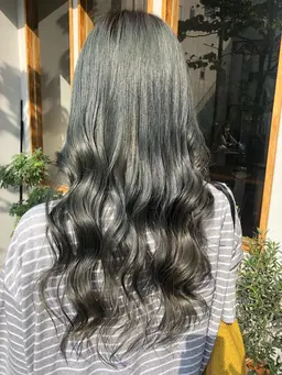 イルミナカラー🌈＋3stepトリートメント＋ブロー(スタイリング)※ロング料金　バストトップ​〜​¥1650