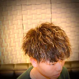 ＊メンズ限定＊カット&ハイライト、メッシュカラー