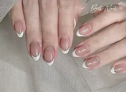 フレンチネイル💅