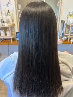 さらさらストレート✨髪質に合わせて施術します☺︎学生さんのクセ毛〜ハイダメージさんまで🙆♀️