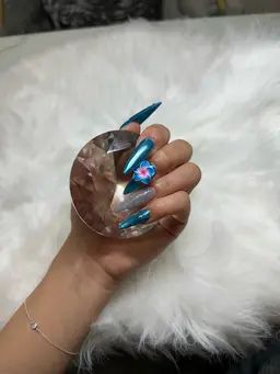 ミラーネイル🪩✨