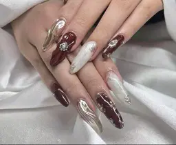 ✨新規のみ✨チップ長さ出し10本やり放題　⭐️パーツ､ストーンつけ放題