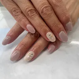 【チップ長さ出しオフ込み】Jr.nailist モデルワンカラorラメグラー hand ¥6160(現金のみ)