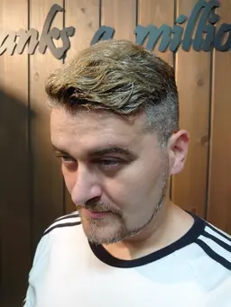 カット 高濃度炭酸泡パックエステシェービング