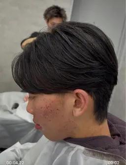 癖毛だけど毛流れが欲しい人はこれ‼️カット×曲がる縮毛矯正