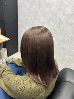 【🎅🏻12月限定🎄】ワンカラー➕毛先整えるカット➕トリートメント