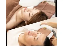 ❄️乾燥・くすみ対策❄️潤い光フェイシャル(オイルマッサージ付)