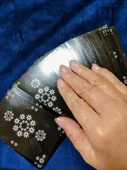 【写真映え・好印象】【好印象＆小顔】顔立ちから読み解く「あなたの強み」鑑定＆セルフケア伝授☕️