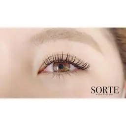 期間限定‼️14時​〜​17時クーポン👀‼️90分付け放題5000円※フラットラッシュかセーブル選べます♪