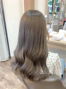 🎓美容学生限定✂️サロン見学クーポン👀リアルな美容師の仕事を間近で❣️【カラー+3stepトリートメント】