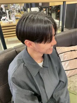 🚹メンズカット➕眉カット付き‼️🚹