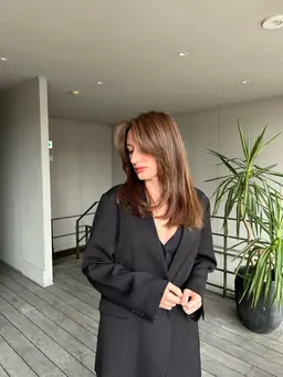 ⭐️ハイライト入れ放題⭐️小顔カット&イルミナカラー&Aujuaクイックトリートメント⭐️