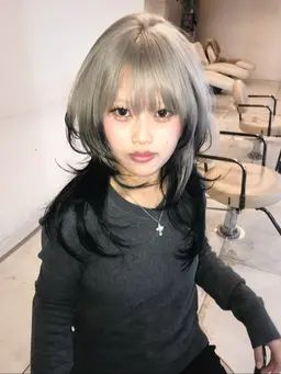 【cut】カット+フルブリーチ2回➕ケアカラー➕3step TRミニモ学割☘️