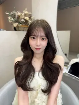 【💎限定特別クーポン本日のみ！！💎】韓国カット＋艶カラー＋超音波トリートメント7980円🌈