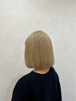 ✨【土日、祝日限定】✨ブリーチありダブルカラー&修復トリートメント&韓国前髪・顔周りカット✂︎ レイヤーボブ/ハイトーン