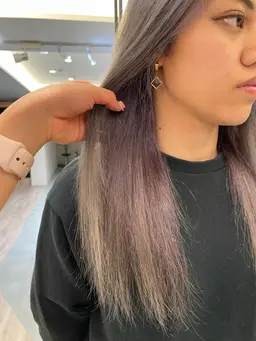 ワンポイントでkawaii❣️イヤリングカラー🌼プチトリートメント付き!!(ブリーチ込み)