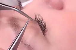 《新規》💙LEDフラットラッシュ💙120本￥9350→￥6545　minimo限定価格